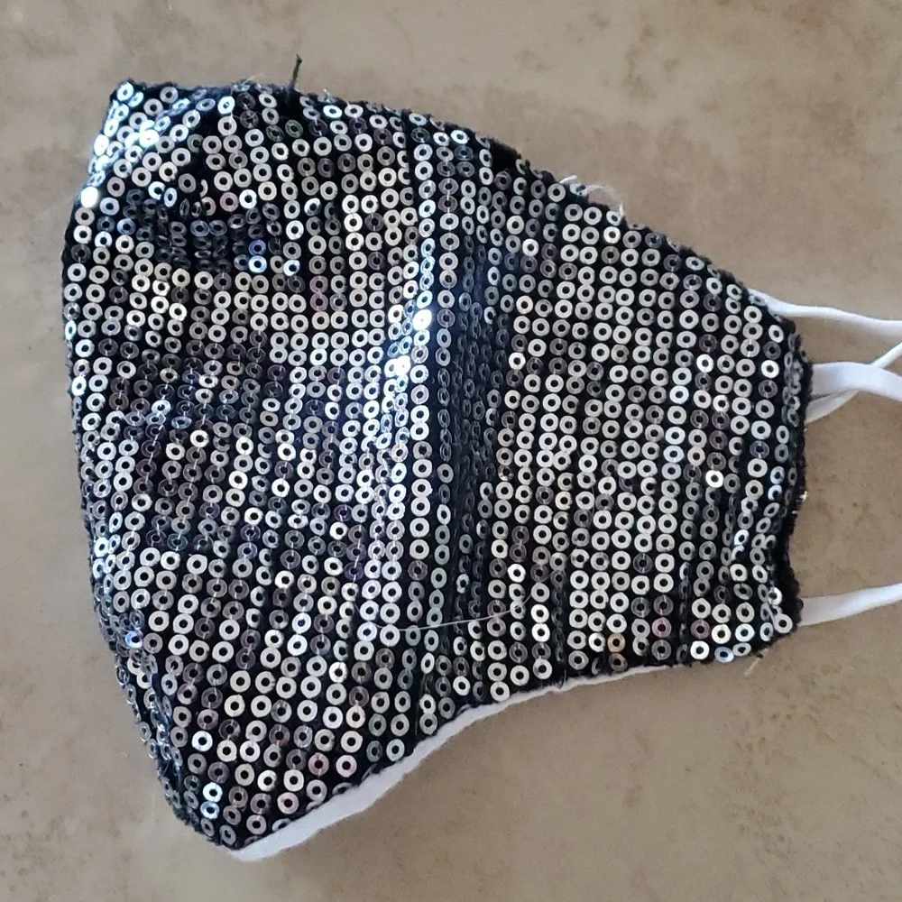 **SALE**Jeweled Facemask nwot
